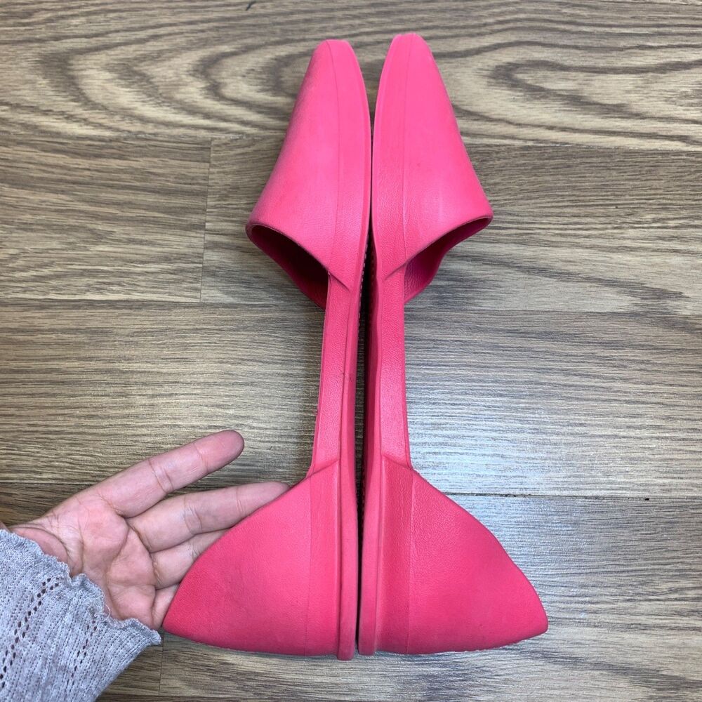 Native Sandals Classic Slip on Flats Pink Rubber Size 11 - Picture 3 of 8